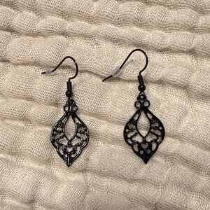 Intricate Black Filigree Drop Earrings